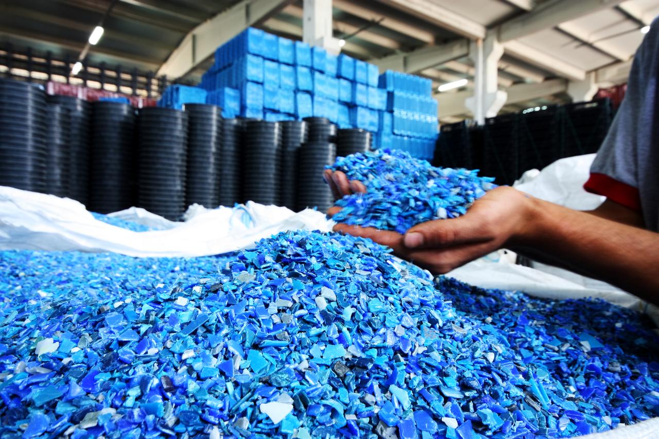 Braskem investe em reciclagem avançada, alinhado com objetivos de desenvolvimento sustentável para 2030