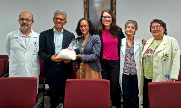 Braskem realiza doação de resina para confecção de próteses mamárias externas no Hospital Aristides Maltez 