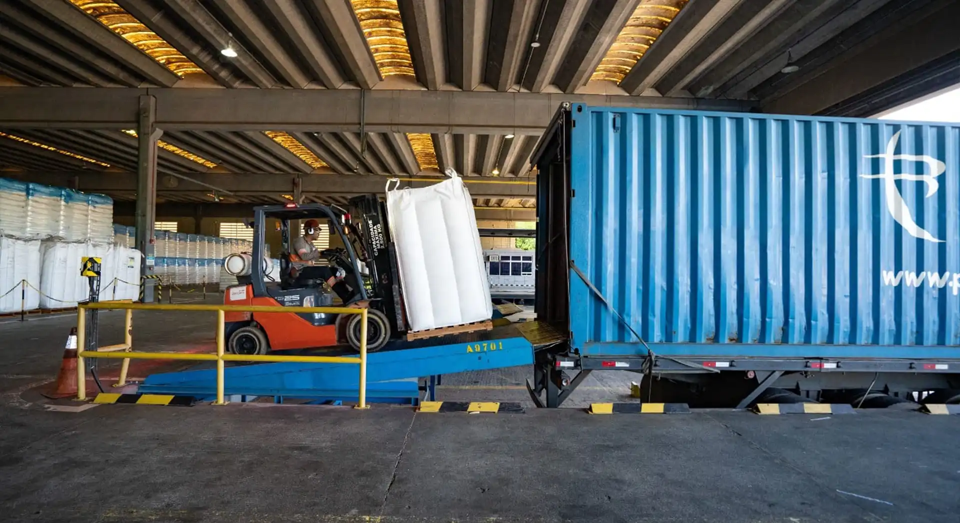 Instruções de Manuseio e Movimentação de Produtos